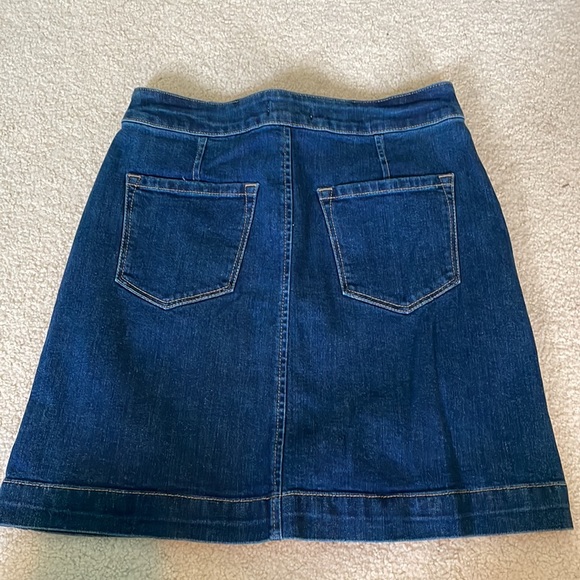 Jean Skirt - Picture 2 of 4